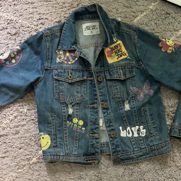 custom jean jacket 💕 - Picture 2 of 4